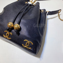 Load image into Gallery viewer, No.3227-Chanel Vintage Caviar Triple CC Bucket Bag

