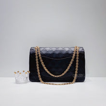 画像をギャラリービューアに読み込む, No.3409-Chanel Vintage Lambskin Classic Flap Bag
