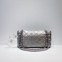 Charger l&#39;image dans la galerie, No.3400-Chanel Aged Calfskin Chain Me Flap Bag
