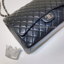 이미지를 갤러리 뷰어에 로드 , No.2600-Chanel Lambskin Classic Maxi Jumbo Flap Bag
