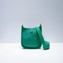 Load image into Gallery viewer, No.3535-Hermes Mini Evelyne TPM
