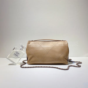 No.3180-Chanel Calfskin Hamptons Mini Flap Bag