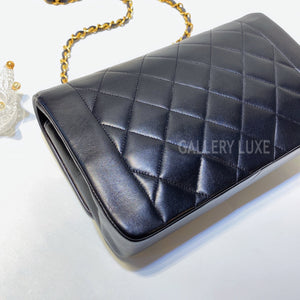 No.2812-Chanel Vintage Lambskin Diana Bag 25cm