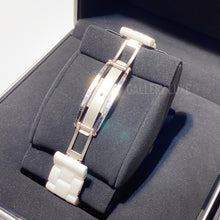 將圖片載入圖庫檢視器 No.3191-Chanel J12 Watch 38mm With Diamonds
