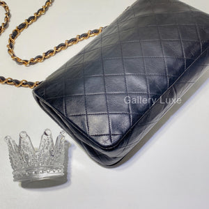 No.2609-Chanel Vintage Lambskin Flap Bag
