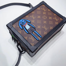 Load image into Gallery viewer, No.3774-Louis Vuitton Soft Trunk With LV Friends
