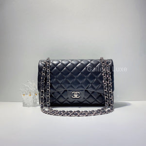 No.2612-Chanel Lambskin Classic Jumbo Flap Bag