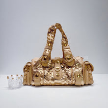 Load image into Gallery viewer, No.3404-Chloe Metallic Sliverado Shoulder Bag
