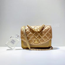 Load image into Gallery viewer, No.2893-Chanel Chain Handle Flap Bag
