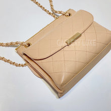 이미지를 갤러리 뷰어에 로드 , No.3451-Chanel Lambskin Reverso Flap Bag
