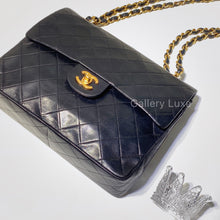Load image into Gallery viewer, No.2610-Chanel Vintage Lambskin Classic Flap Bag
