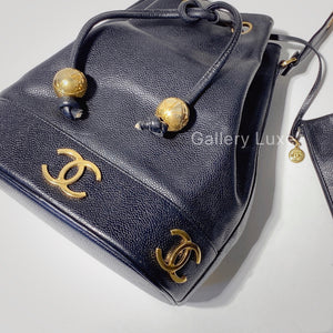 No.2350-Chanel Vintage Caviar 6CC Bucket