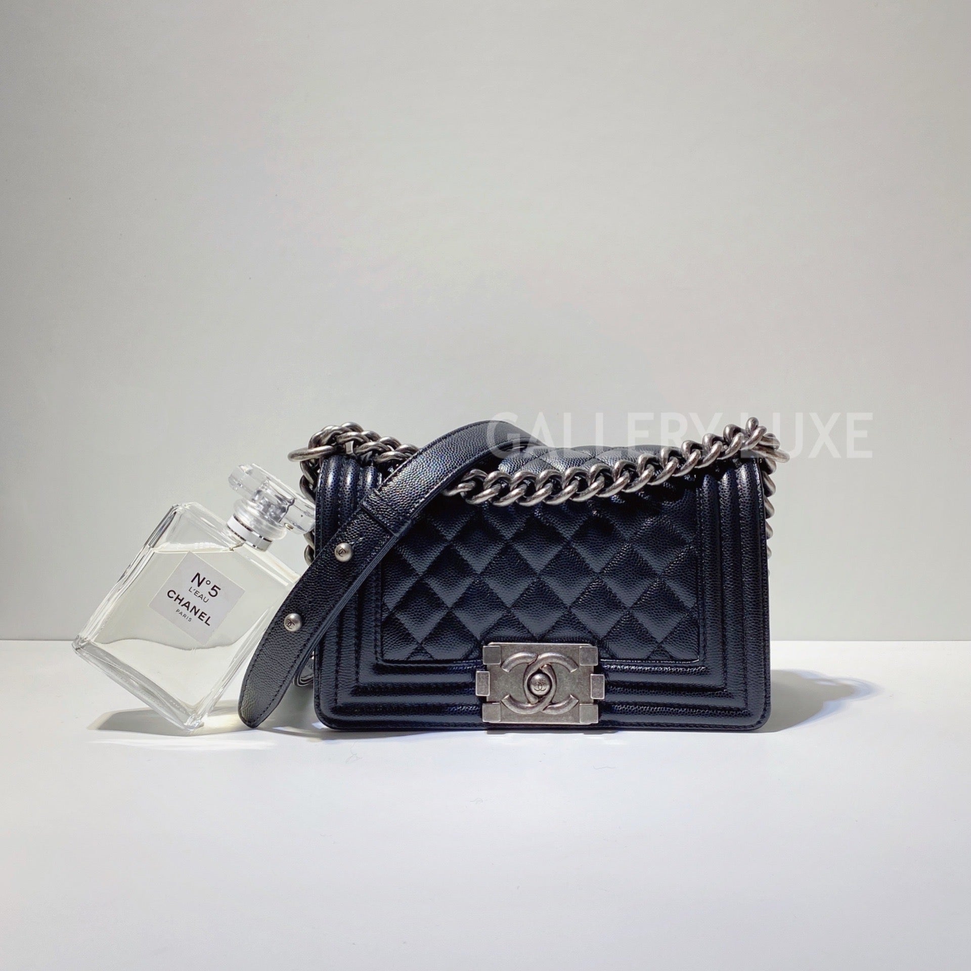 No.3201 Chanel Caviar Boy 20cm