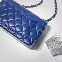 Load image into Gallery viewer, No.2619-Chanel Lambskin Classic Flap Mini 20cm
