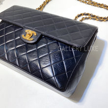 Load image into Gallery viewer, No.3194-Chanel Vintage Lambskin Jumbo Flap Bag
