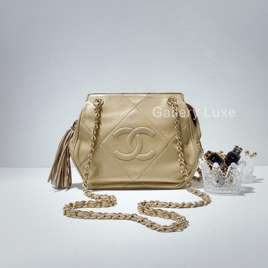 No.2363-Chanel Vintage Lambskin Shoulder Bag