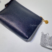 Load image into Gallery viewer, No.2618-Chanel Vintage Caviar Pouch
