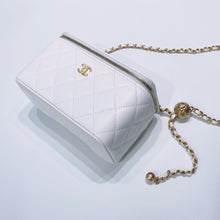 Charger l&#39;image dans la galerie, No.3675-Chanel Pearl Crush Vanity With Chain (Brand New / 全新)
