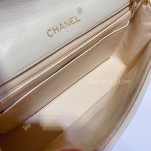 No.2223-Chanel Vintage Lambskin Flap Bag