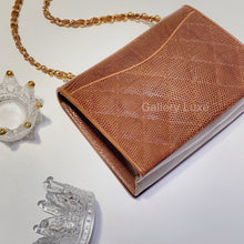 画像をギャラリービューアに読み込む, No.2885-Chanel Vintage Lizard Mini Flap Bag
