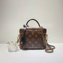 Load image into Gallery viewer, No.3242-Louis Vuitton Monogram Vanity PM
