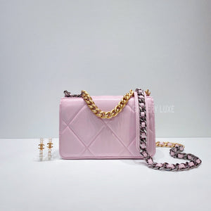 No.001307-Chanel 19 Wallet On Chain