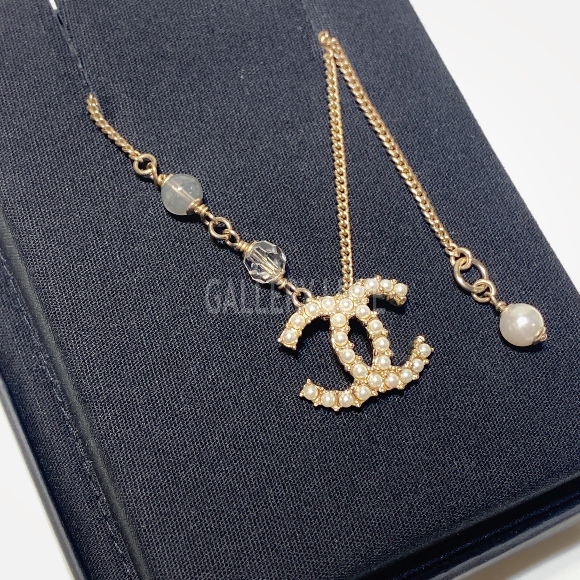 CHANEL Necklace Coco Mark Metal/Fake Pearl Gold/White Ladies