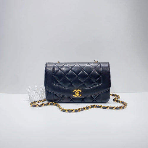Chanel Vintage Diana Bag – Gallery Luxe