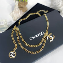 Load image into Gallery viewer, No.3715-Chanel Gold Metal &amp; Resin Chain Belt (Brand New / 全新貨品)
