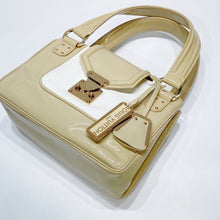 Load image into Gallery viewer, No.3398-Louis Vuitton Vernis Sac-Bicolore PM
