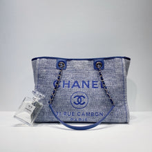 이미지를 갤러리 뷰어에 로드 , No.3420-Chanel Large Deauville Tote Bag
