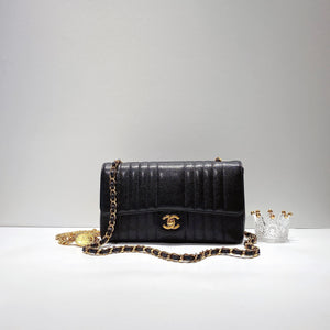 No.3503-Chanel Vintage Caviar Vertical Classic Flap Bag 25cm