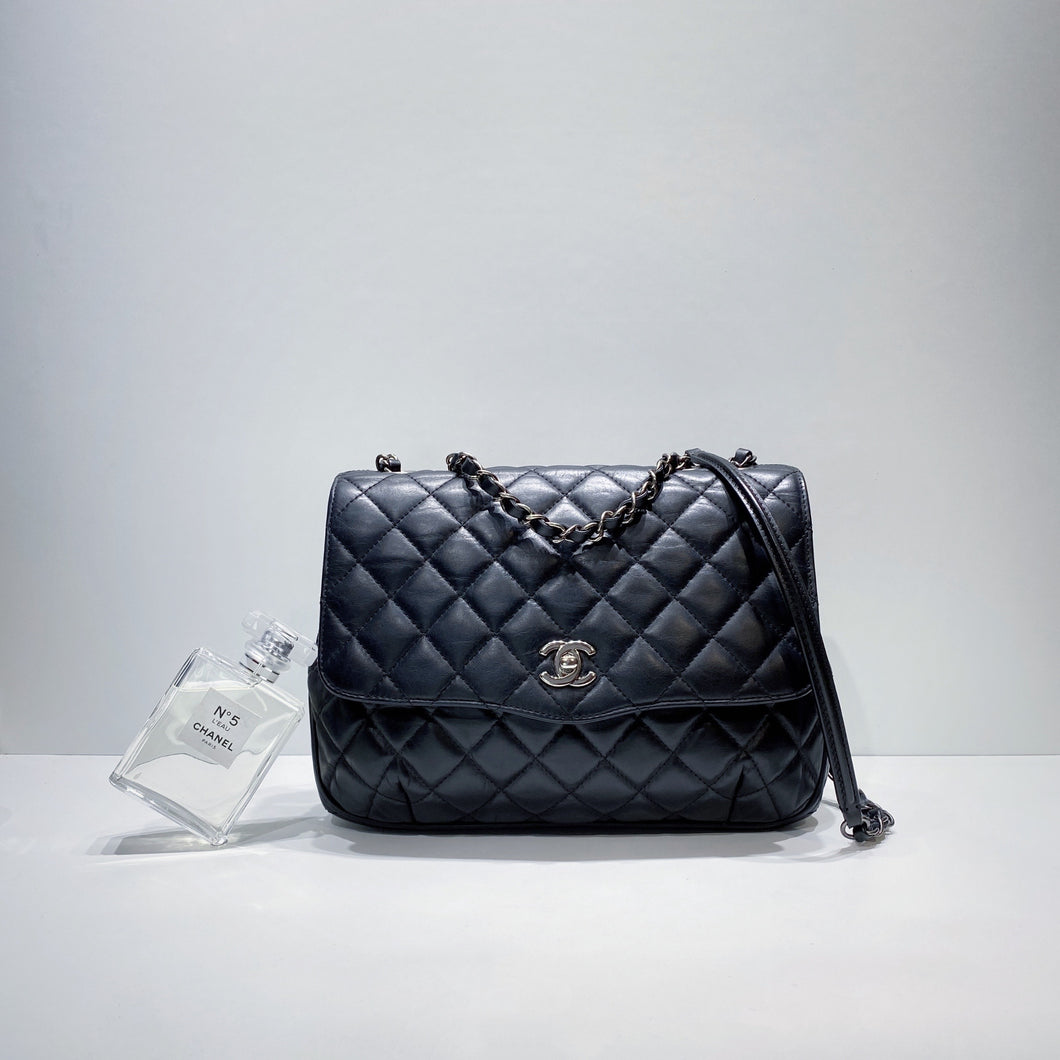 No.3424-Chanel Calfskin Classic Bistro Flap Bag