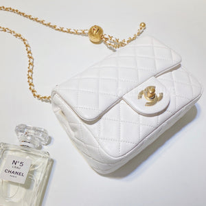No.2937-Chanel Pearl Crush Square Mini Flap Bag