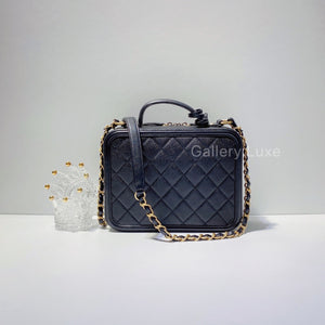 No.2635-Chanel Caviar Medium CC Filigree Vanity Case