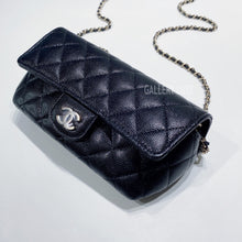 画像をギャラリービューアに読み込む, No.001309-Chanel Caviar Glasses Case With Classic Chain  (Brand New / 全新貨品)
