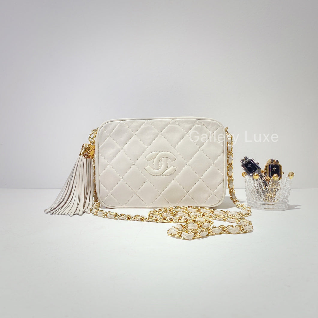 No.2159-Chanel Vintage Lambskin Camera Bag