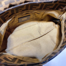 Load image into Gallery viewer, No.2960-Fendi Tobacco Zucca Canvas Shoulder Bag
