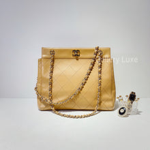 将图片加载到图库查看器，No.2287-Chanel Vintage Lambskin Shoulder Bag
