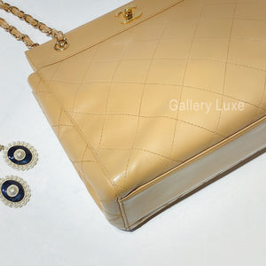 No.2287-Chanel Vintage Lambskin Shoulder Bag