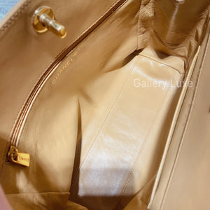 No.2287-Chanel Vintage Lambskin Shoulder Bag