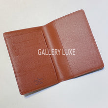 將圖片載入圖庫檢視器 No.3222-Louis Vuitton Passport Case
