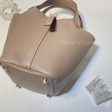 將圖片載入圖庫檢視器 No.2690-Hermes Picotin 18 (Brand New)
