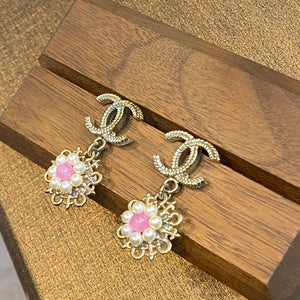 No.2394-Chanel Classic CC with Pearl Flower Earrings