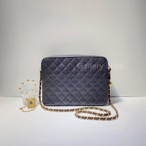No.2647-Chanel Vintage Caviar Camera Bag