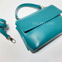 Load image into Gallery viewer, No.2956-Bvlgari Flap Cover 2 Ways Bag
