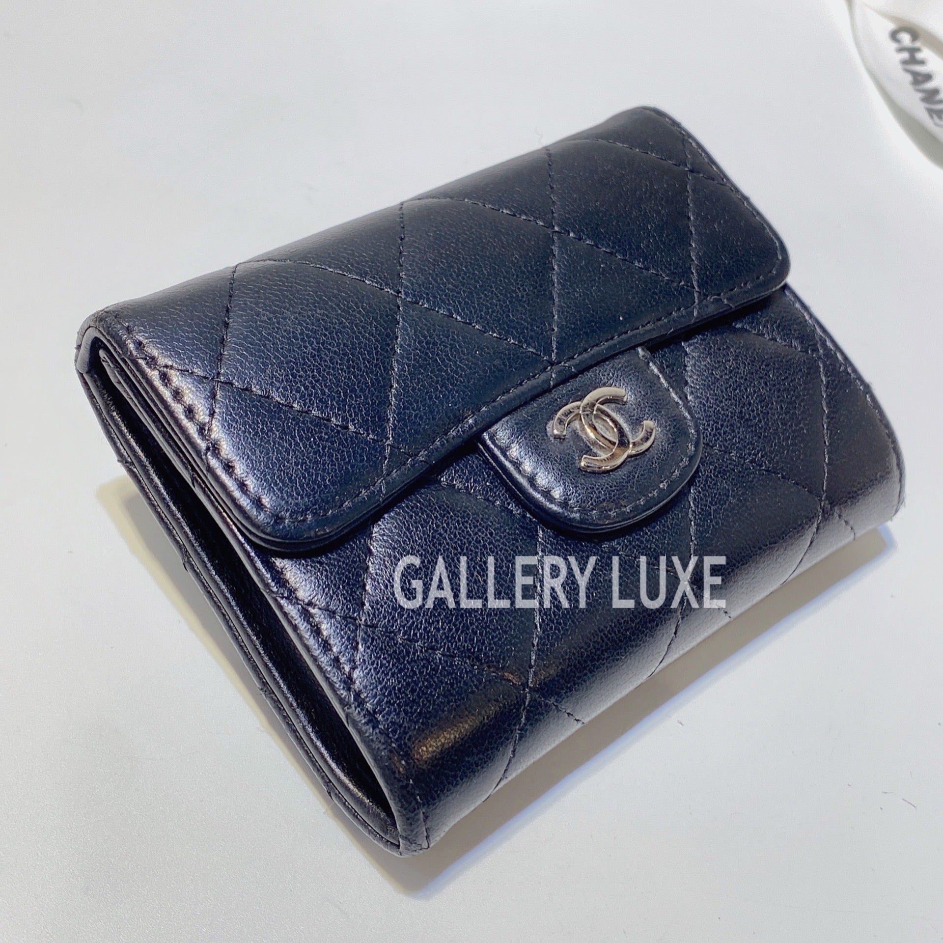 No.3221-Chanel Lambskin Timeless Classic Card Case – Gallery Luxe