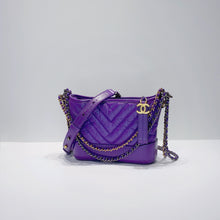 Load image into Gallery viewer, No.3688-Chanel Small Chevron Gabrielle Hobo Bag
