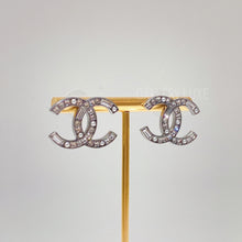 Load image into Gallery viewer, No.2982-Chanel Crystal Classic Coco Mark Earrings (Brand New / 全新)
