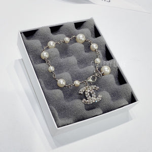 No.001315-5-Chanel Crystal Pearl Coco Mark Bracelet